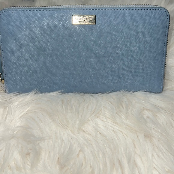 Kate Spade Laurel Way Wallet - Picture 3 of 10